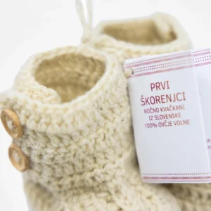 Prvi škorenjčki | Mihaela Štukelj