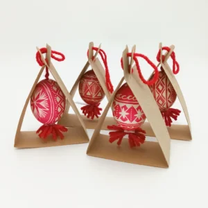 Belokranjska pisanica v trikotniku, rdeča | Vesna Veselič